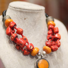 Collier en Corail Naturel, Turquoise & Lapis-Lazuli – Pièce Artisanale