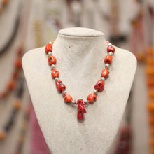 Collier en Corail Naturel Rouge – Bijou Artisanal Marocain Unique