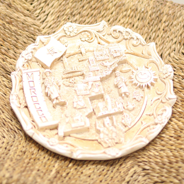 Plat Décoratif Marocain – Assiette Murale avec Support, Motifs du Maroc