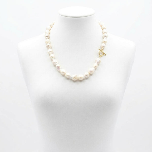 Collier en Perles Naturelles Blanches – Bijou Élégant et Intemporel