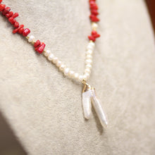 Collier en Corail Rouge Naturel & Perles Naturelles – Élégance Marocaine