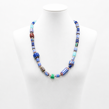 Collier Artisanal Marocain en Perles de Verre Multicolores – Bleu & Turquoise