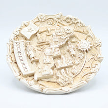 Plat Décoratif Marocain – Assiette Murale avec Support, Motifs du Maroc