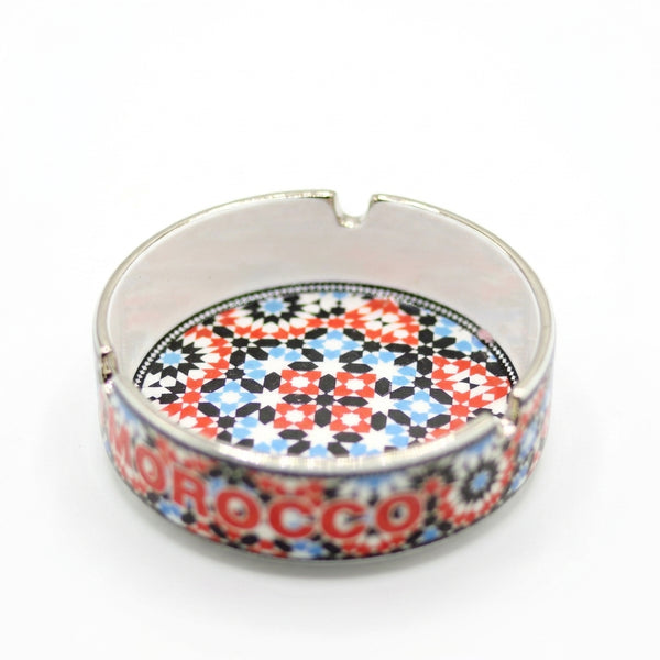 Cendrier Marocain en Céramique avec Bordures Dorées – Motifs Traditionnels Colorés