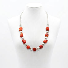 Collier en Corail Naturel Rouge – Élégance Artisanale
